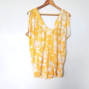 Old Navy Yellow Cap Sleeve Blouse Size M